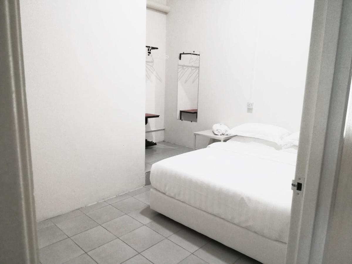 Ozzy Lodge Semporna Εξωτερικό φωτογραφία