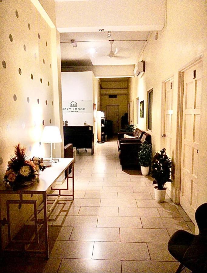 Ozzy Lodge Semporna Εξωτερικό φωτογραφία